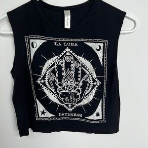 Crop Top Graphic Shirt